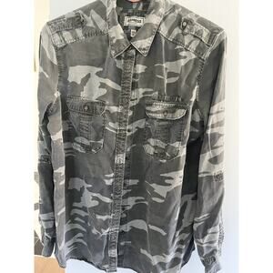 Express Womens M Camo Shirt top Epaulets Pockets Green Grunge Skate Military